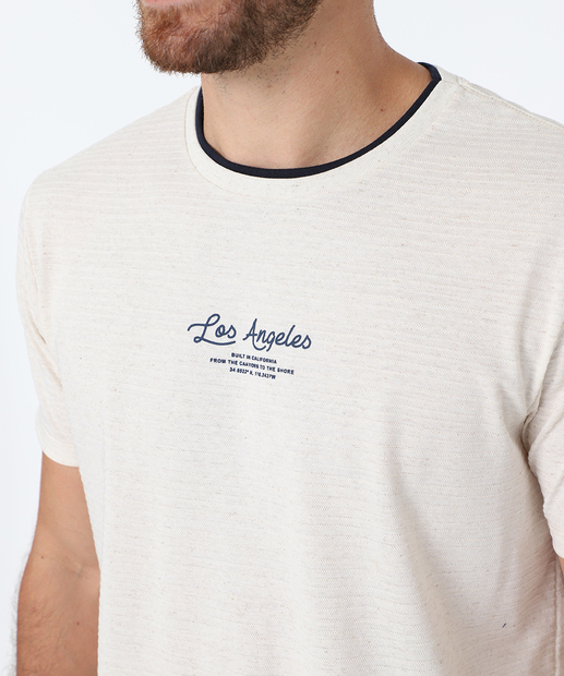 Camiseta Masculina Textura Estampada Marisa Bege