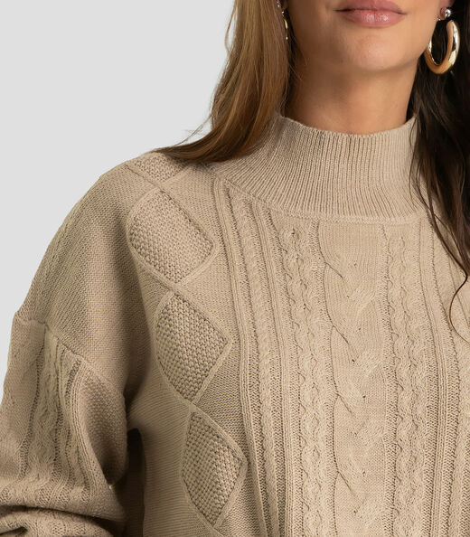 Suéter Feminino em Tricot Com Detalhes Dianna Bege