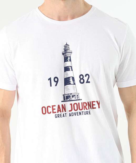 Camiseta Masculina Estampa Frontal Marisa Off White
