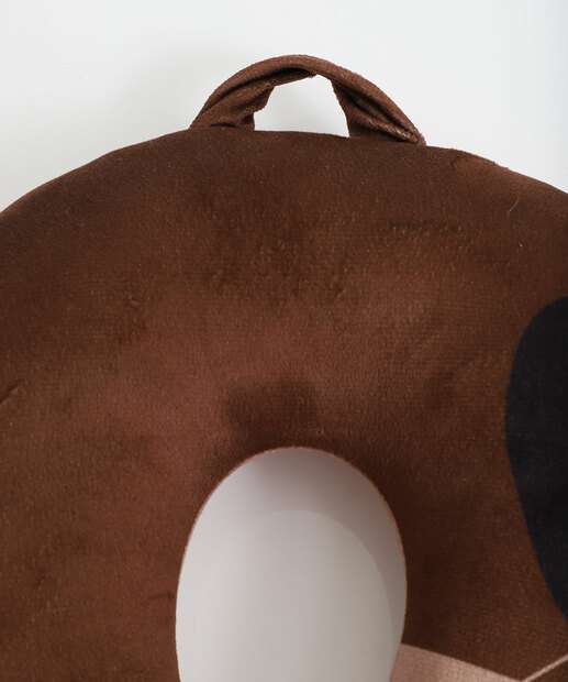 Almofada Pescoço Plush Estampada Marisa Marrom