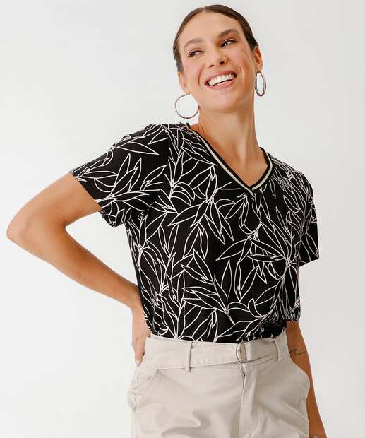 Image_Blusa Feminina Estampa Folhas Manga Curta Marisa