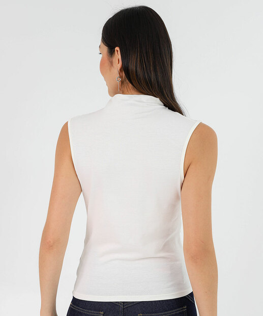 Blusa Feminina Gola Média Sem Manga Marisa Off White