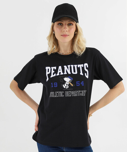 Image_Camiseta Feminina Oversized Estampada Snoopy Preto