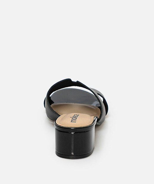 Tamanco Feminino Salto Grosso Moleca Preto