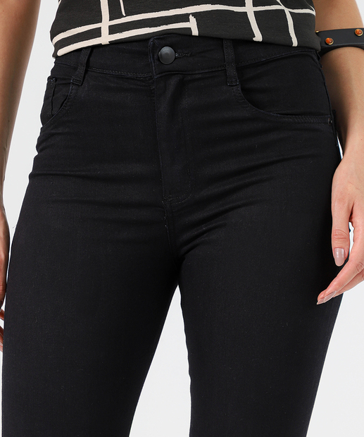 Calça Jeans Flare Feminina Petit Preto