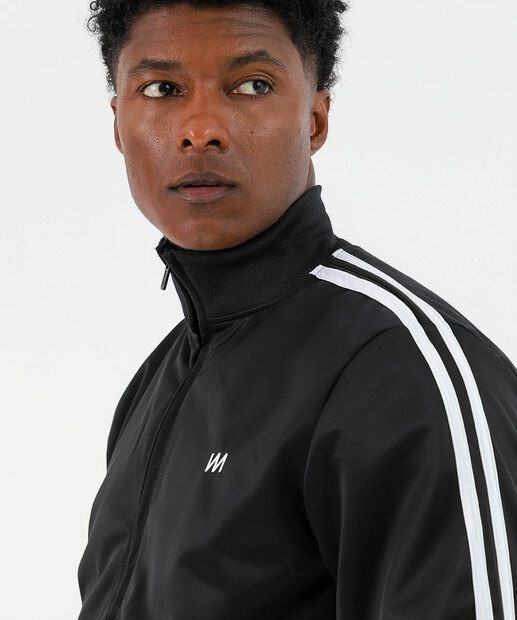 Jaqueta Masculina Esportiva Preta com Listras Marisa