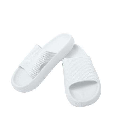 Image_Chinelo Nuvem Yvate Branco