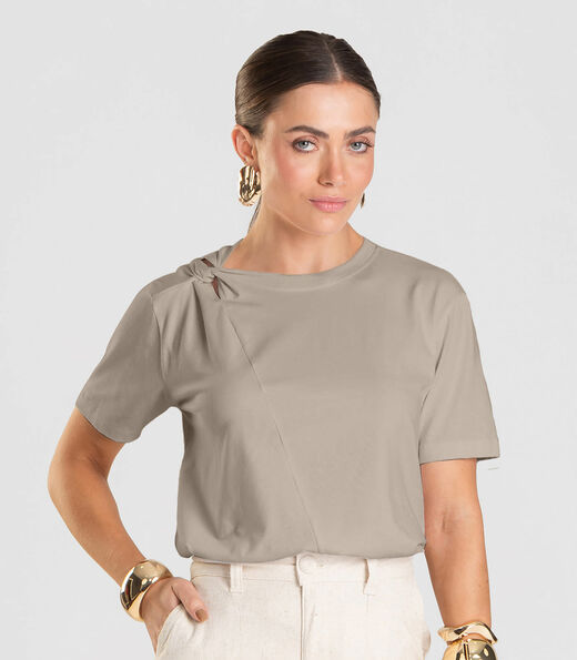 Image_Blusa Feminina Com Detalhe em Nó Dianna Marrom