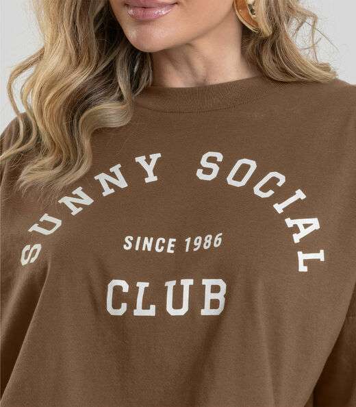 T- Shirt Feminina Cropped Dianna Marrom