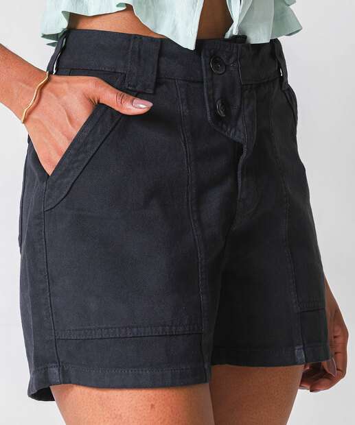Short Feminino Sarja Bolsos Cintura Alta Preto