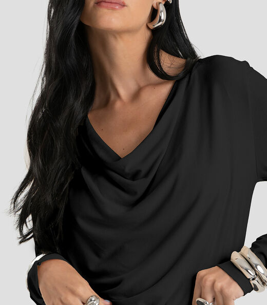 Blusa Feminina Degagê em Malha de Viscose Dianna Preto