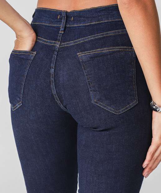 Calça Cigarrete Feminina Jeans Bolsos