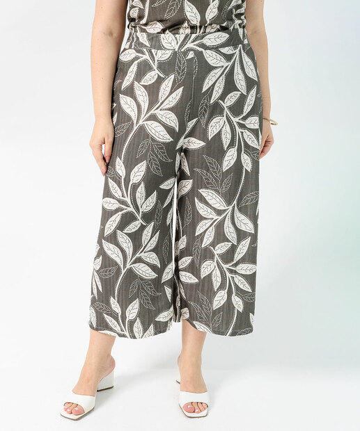 Calça Plus Size Feminina Pantacourt Estampa Folhas Marisa Verde