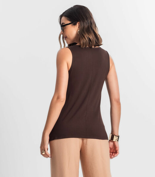 Blusa Feminina Lisa Infinita Cor Marrom