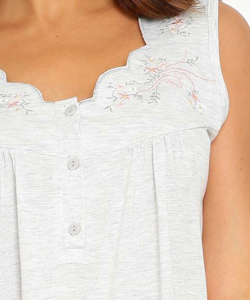 Camisola Bordada Estampada Sem Manga Marisa
