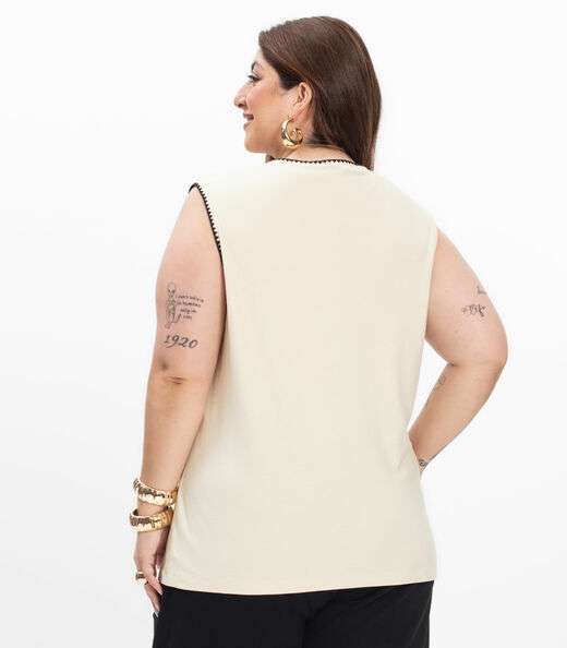 Regata em Viscose Feminina Plus Size Secret Glam Bege