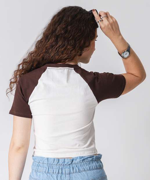 Camiseta Feminina Hello Kitty Sanrio Off White