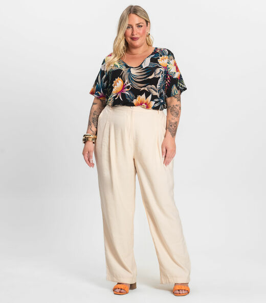 Blusa Feminina Plus Size Infinita Cor Preto