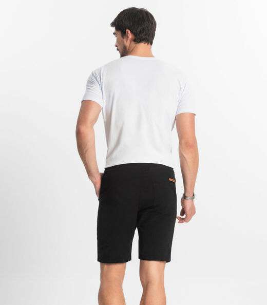 Bermuda Masculina Com Elástico E Bolsos Shift Preto