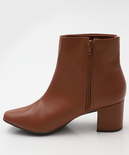 Bota Feminina Cano Curto Salto Grosso Via Uno 172027 Marrom