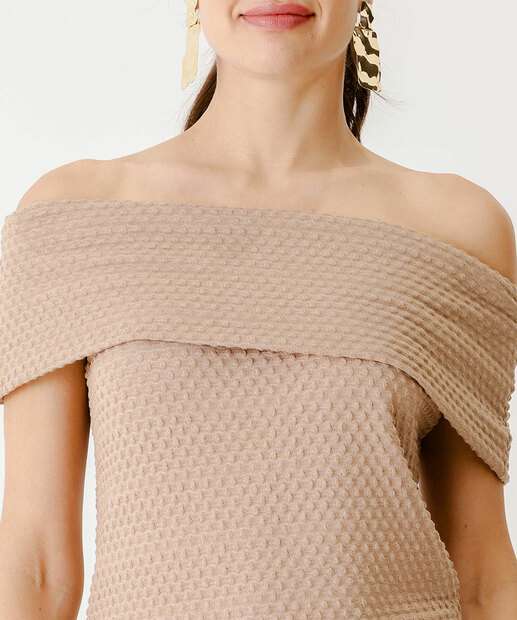 Blusa Feminina Textura Ombro a Ombro Marisa Bege
