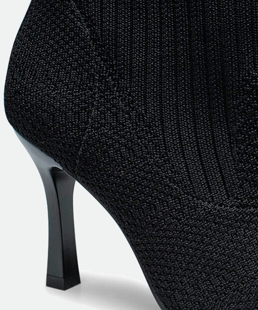 Bota Feminina Cano Curto Knit Salto Fino Dakota 