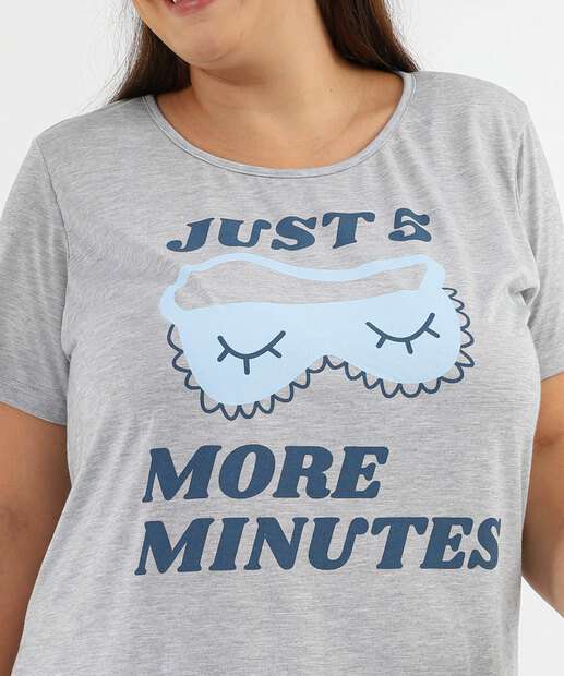 Camisola Plus Size Estampa Frase Marisa Cinza