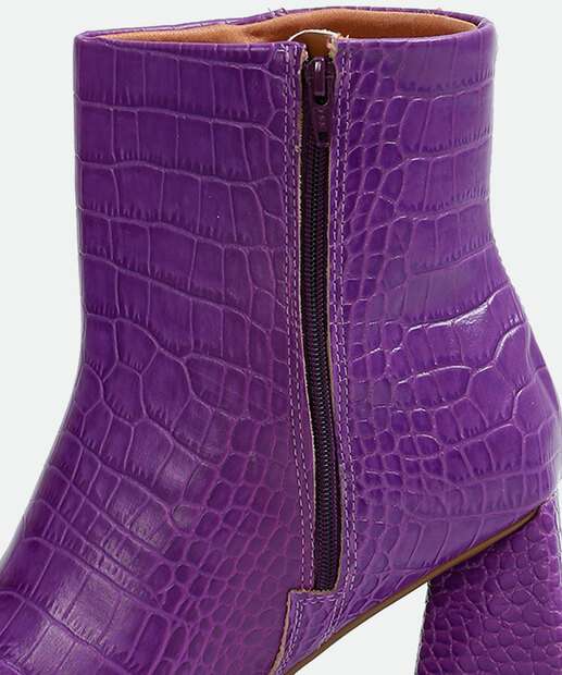 Bota Feminina Cano Curto Salto Grosso Textura Croco Vizzano
