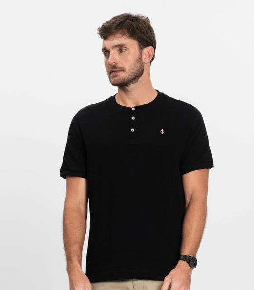Camiseta Masculina em Malhão Fruit Diametro Preto