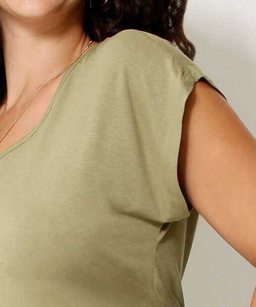 Blusa Feminina Básica Manga Curta Marisa
