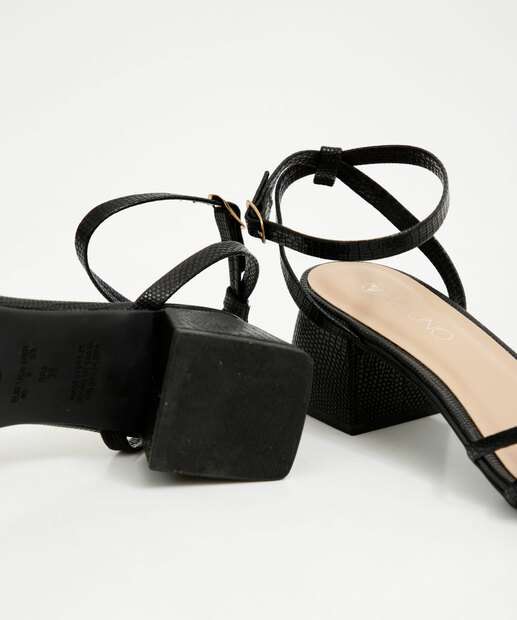 Sandália Salto Grosso Feminina Via Uno 