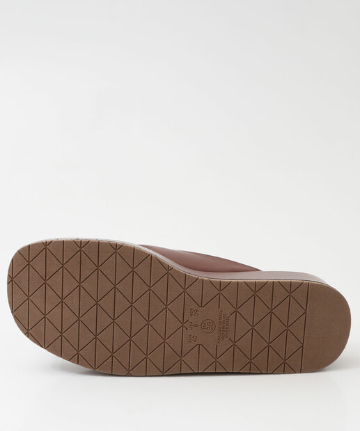 Tamanco Feminino Flatform Renata Mello Marrom