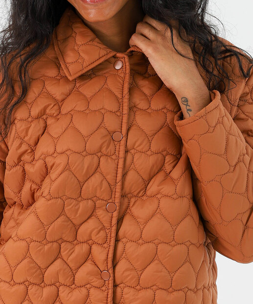 Jaqueta Feminino Matelassê Corações Marisa Marrom