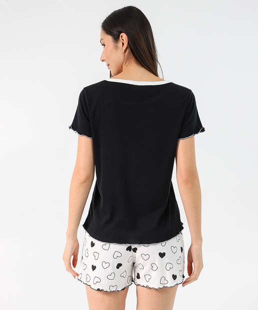 Pijama Feminino Estampa Coração Manga Curta Marisa Preto