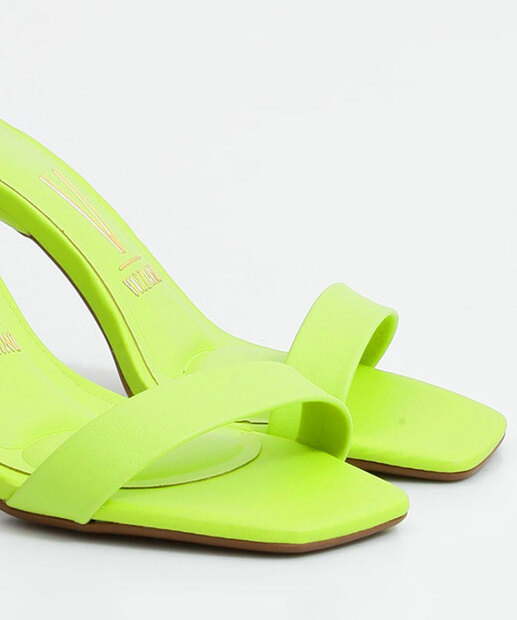 Sandália Salto Grosso Feminina Vizzano