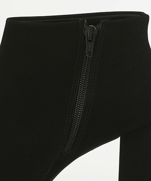 Bota Feminina Cano Curto Salto Grosso Bebecê