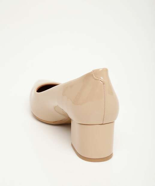 Scarpin Feminino Verniz Bico Fino Salto Grosso Vizzano 