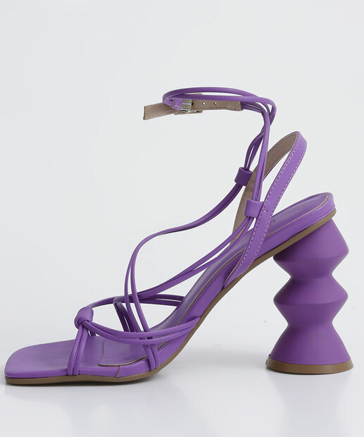 Sandália Salto Grosso Feminina Tiras Marisa