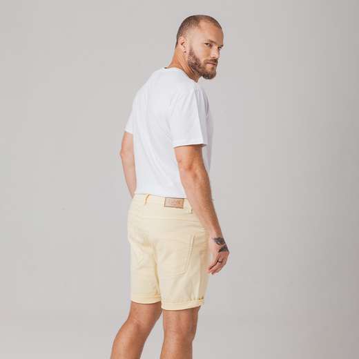 Bermuda Sarja Masculina Amarela Zune