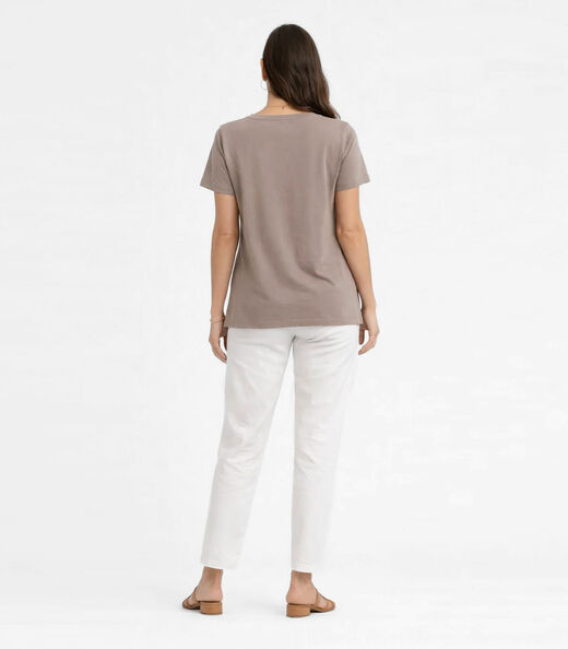 Blusa Feminina com Estampa Infinita Cor Marrom