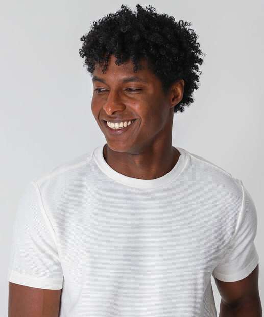 Camiseta Masculina Textura Marisa Off White