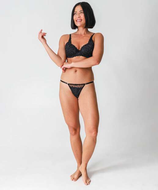 Calcinha String Fio Dental Lurex Marisa Preto