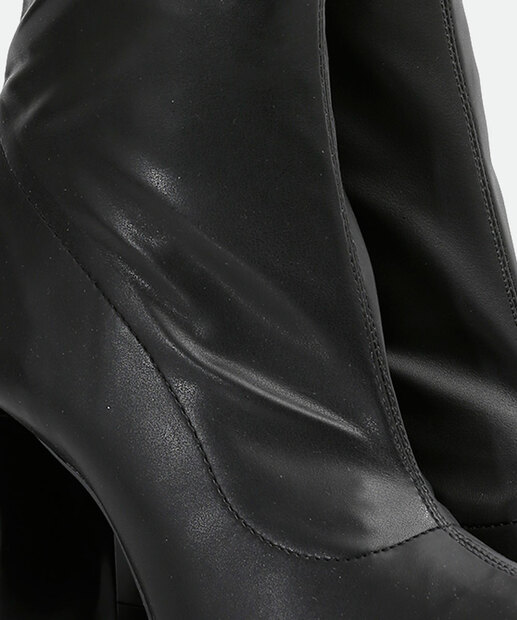 Bota Feminina Cano Curto Salto Grosso Via Uno 