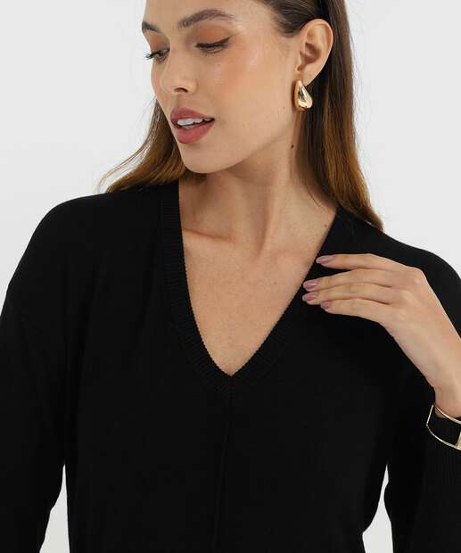 Suéter Feminino Decote V Nervura Marisa Preto