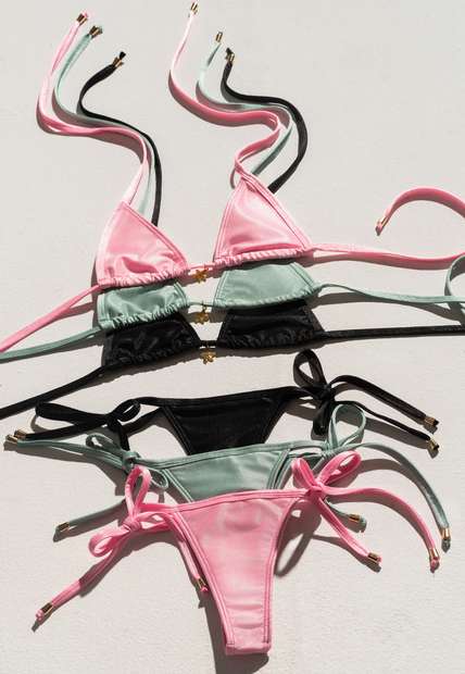 Conjunto De Biquini Lacinho E Pingente Banhado A Ouro 18K Canelado Rosa Marquinh