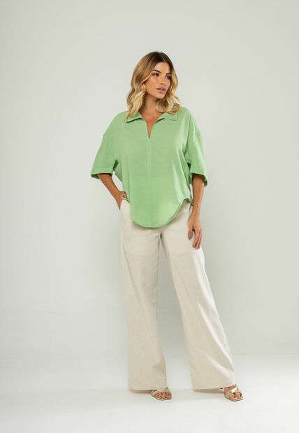 Blusa Ampla Manga Curta E Decote V Verde Salvatore