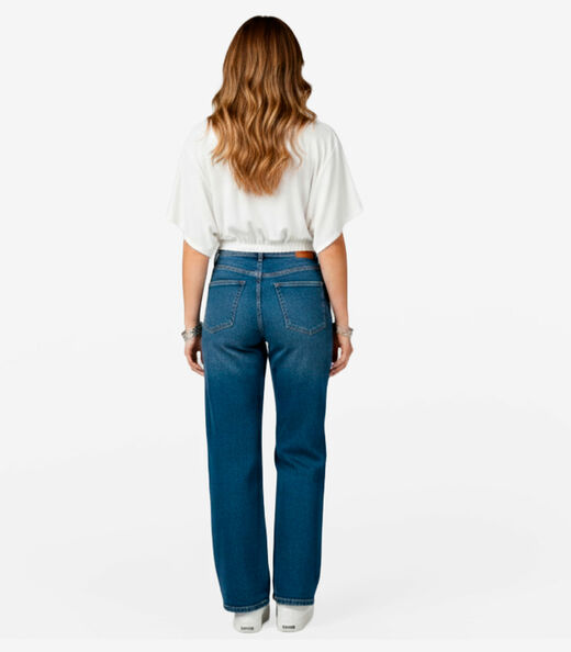 Blusa Feminina Em Viscose Infinita Cor Bege