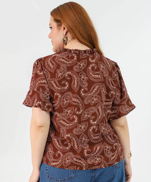 Blusa Plus Size Estampada Paisley Marisa Marrom 
