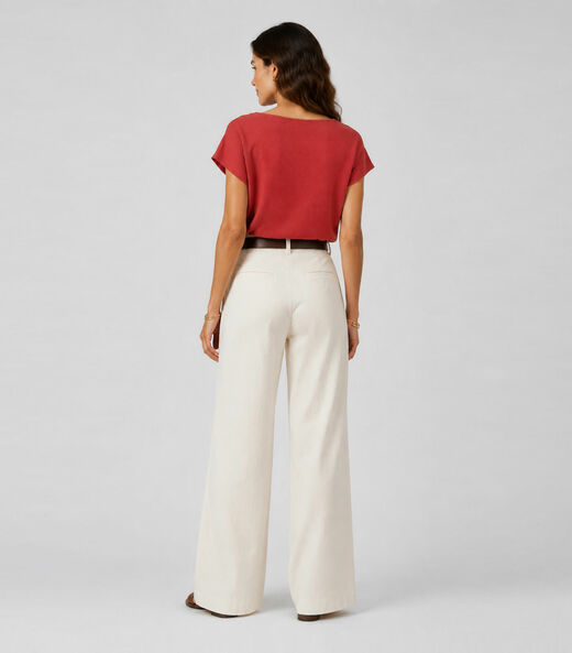 Blusa Feminina Em Tecido Classic Infinita Cor Marrom