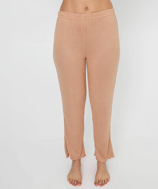 Pijama Feminino Tricô Estampa Frase Marisa Bege